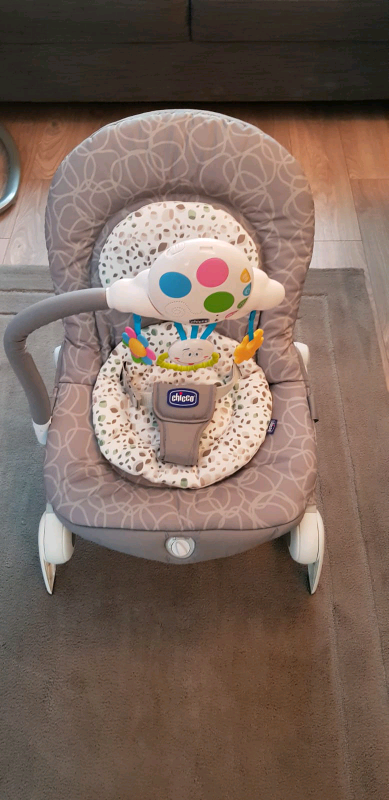 chicco balloon bouncer mirage